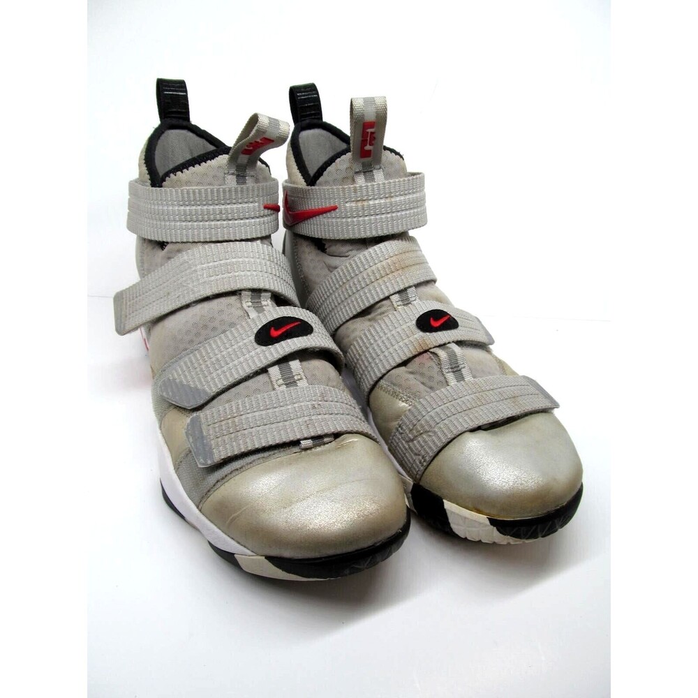 Nike 897646-007 Lebron Soldier 11 Silver Bullet Sneakers Size US 13 EUR 47.5